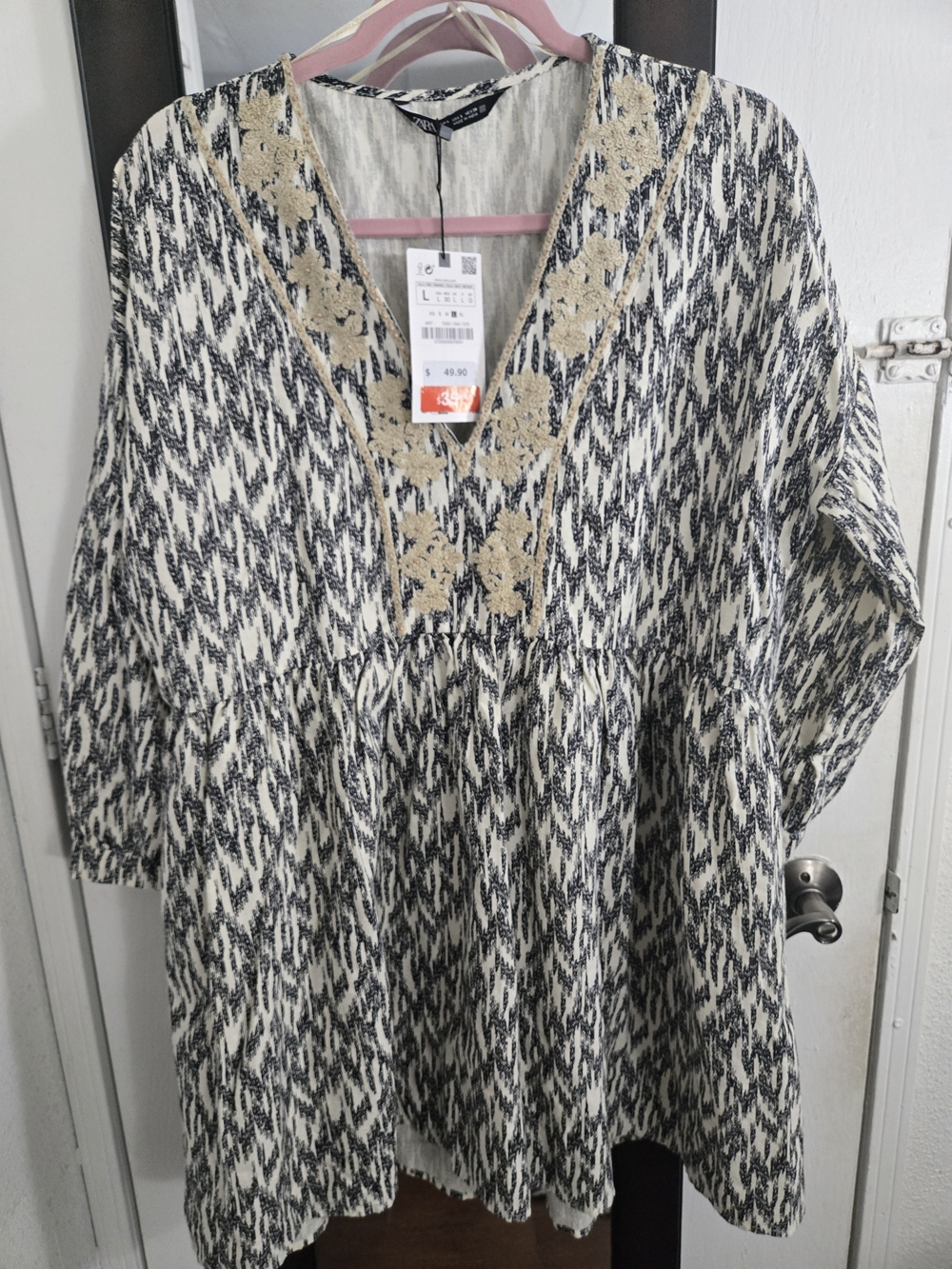 Zara Black & Cream Embroidered V-Neck flowh Tunic Dress  NWT SIZE L